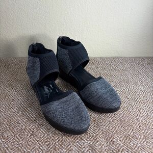 Eileen Fisher Ogden Stretch Knit Lugged Sole Wedge Sandal Sz 9 Gray Black Career